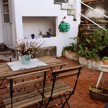 Apartamento Casco antiguo con patio y a 5 min de la playa Baiona Exterior foto