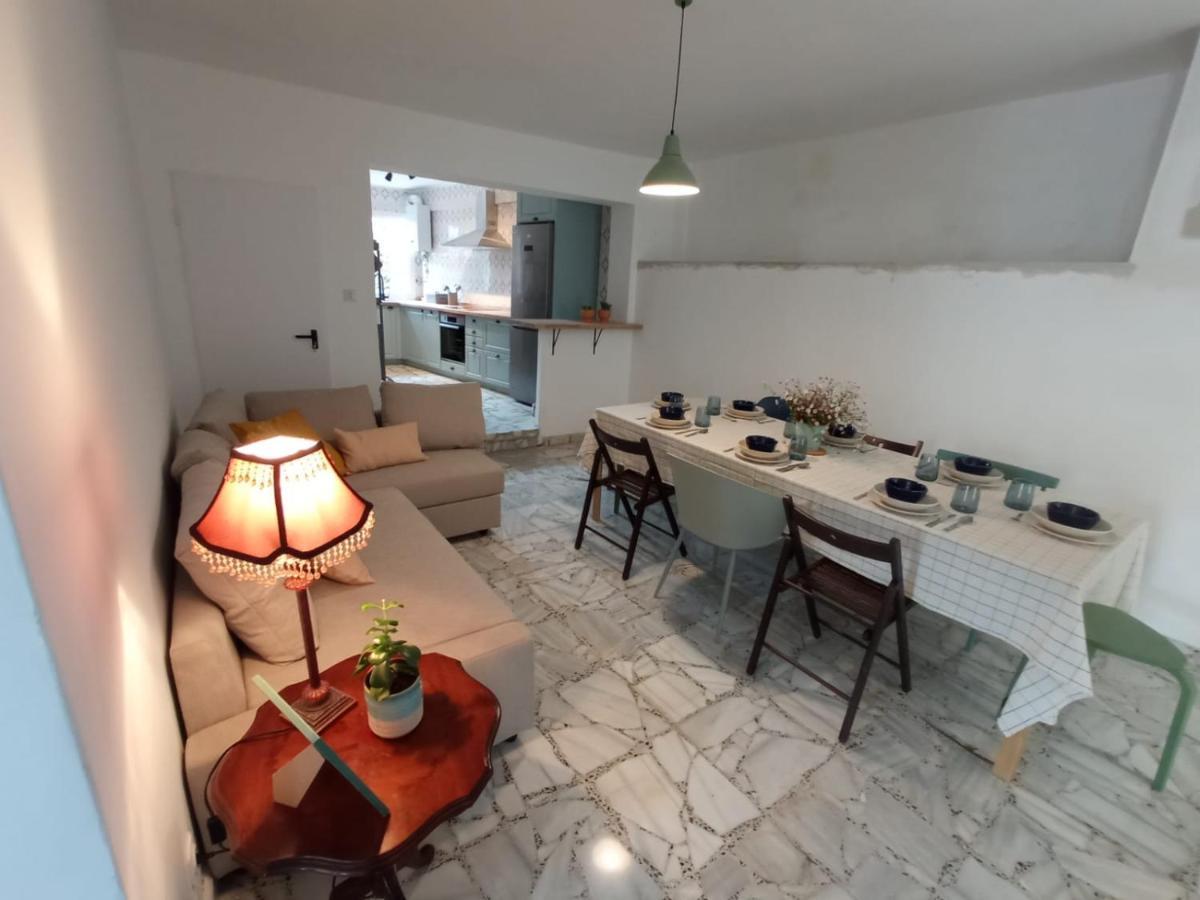 Apartamento Casco antiguo con patio y a 5 min de la playa Baiona Exterior foto