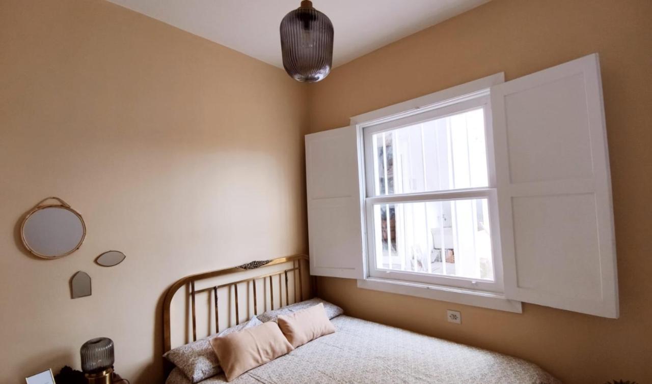 Apartamento Casco antiguo con patio y a 5 min de la playa Baiona Exterior foto